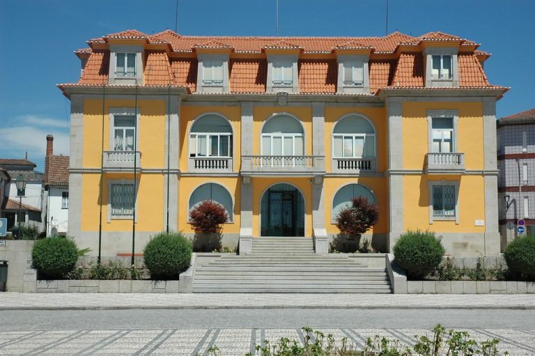 Nelas Bloqueio político trava alterações orçamentais e condiciona funcionamento da Câmara Municipal